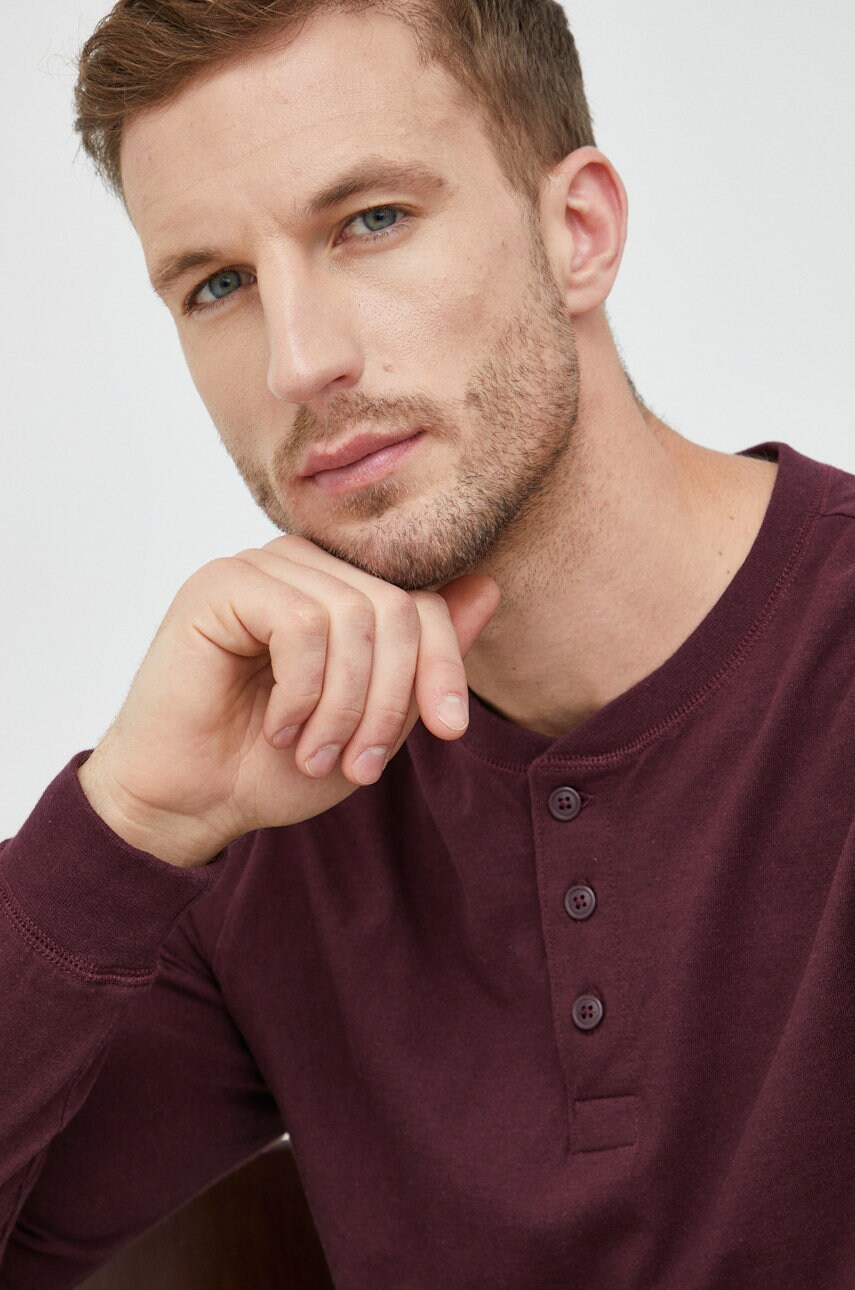 Gap longsleeve din bumbac culoarea bordo, neted