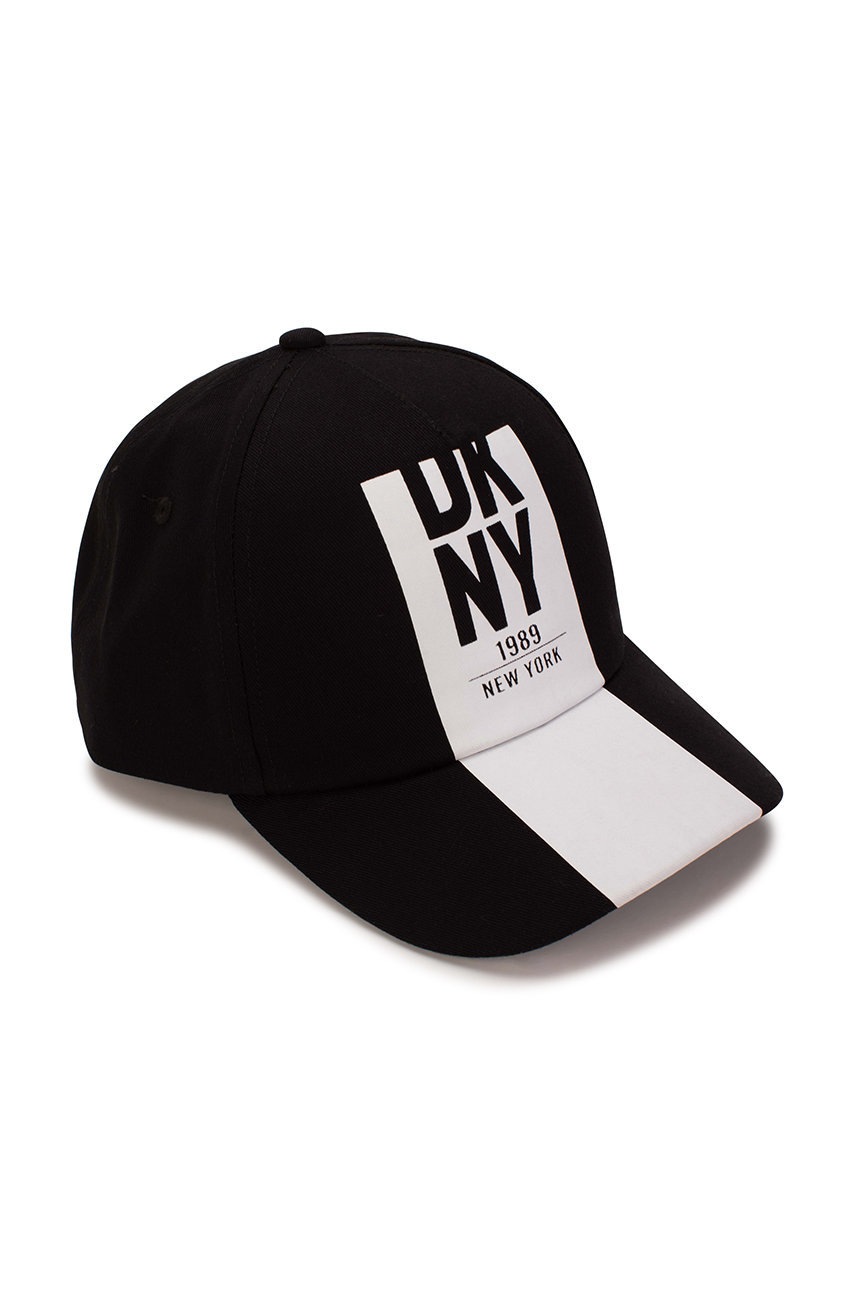 

Дитяча бавовняна шапка Dkny колір чорний з принтом