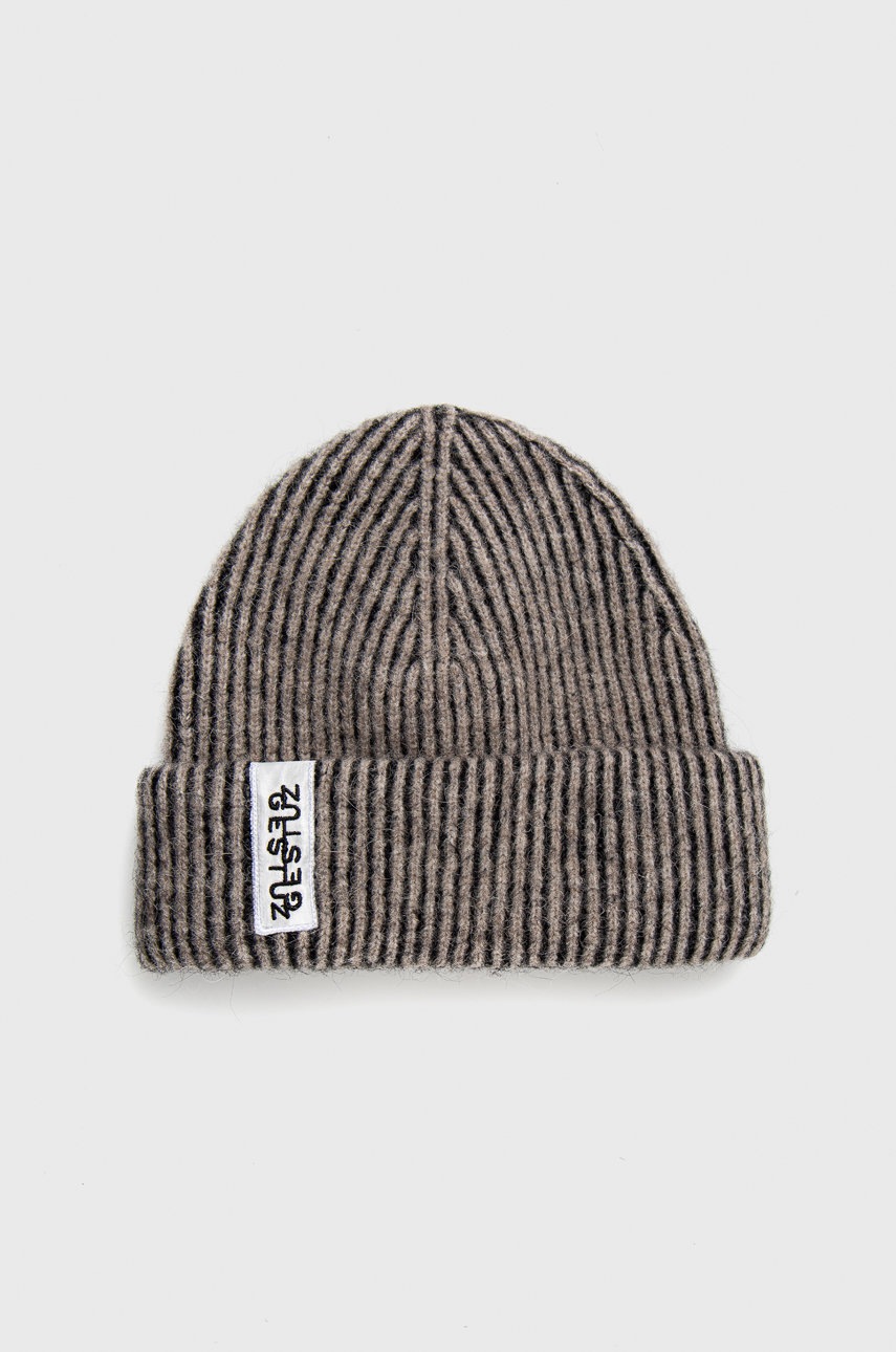 Вовняна шапка Gestuz колір сірий з товстого трикотажу вовна