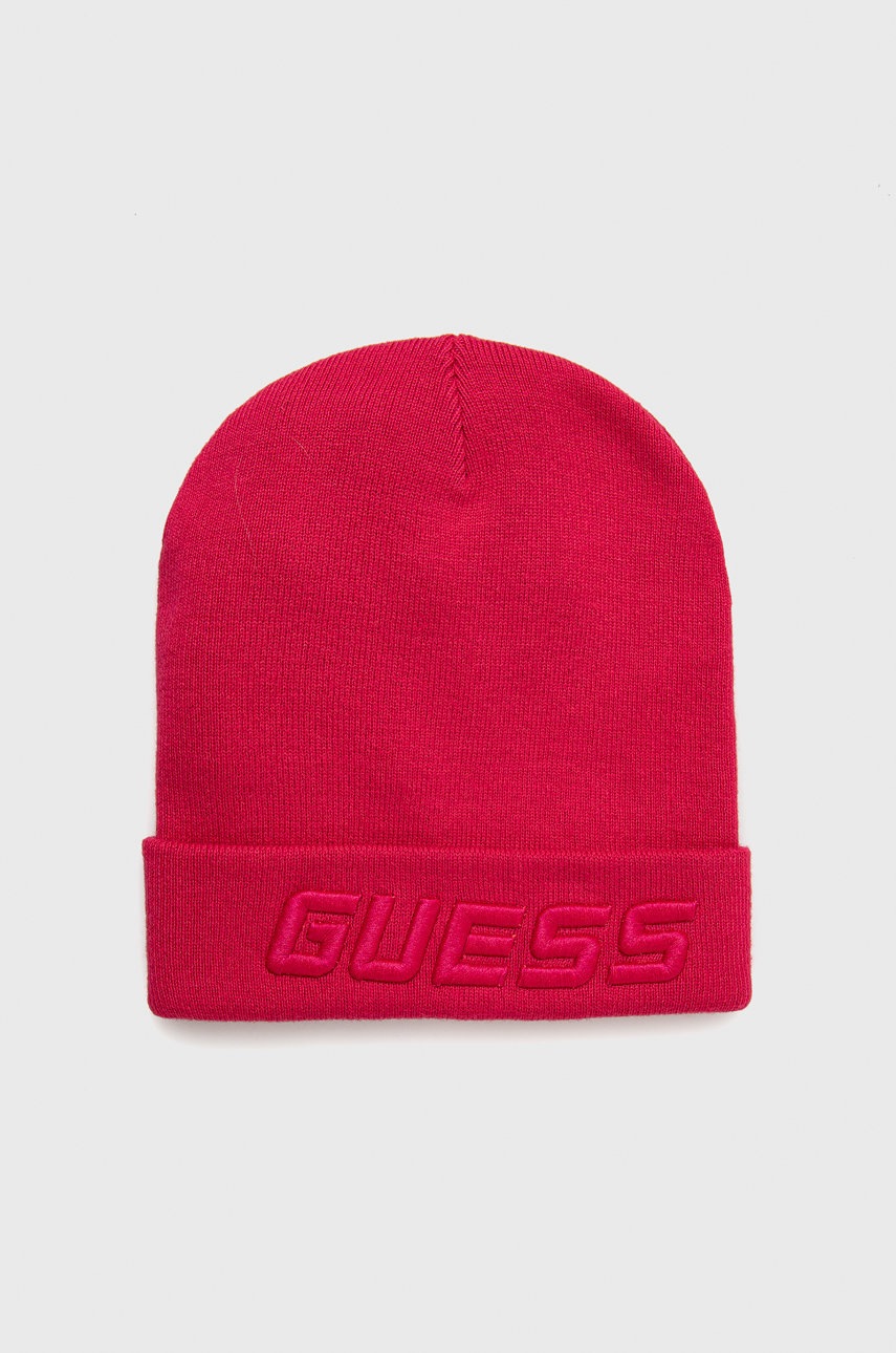 

Шапка Guess в розово от плътен трикотаж, Розов