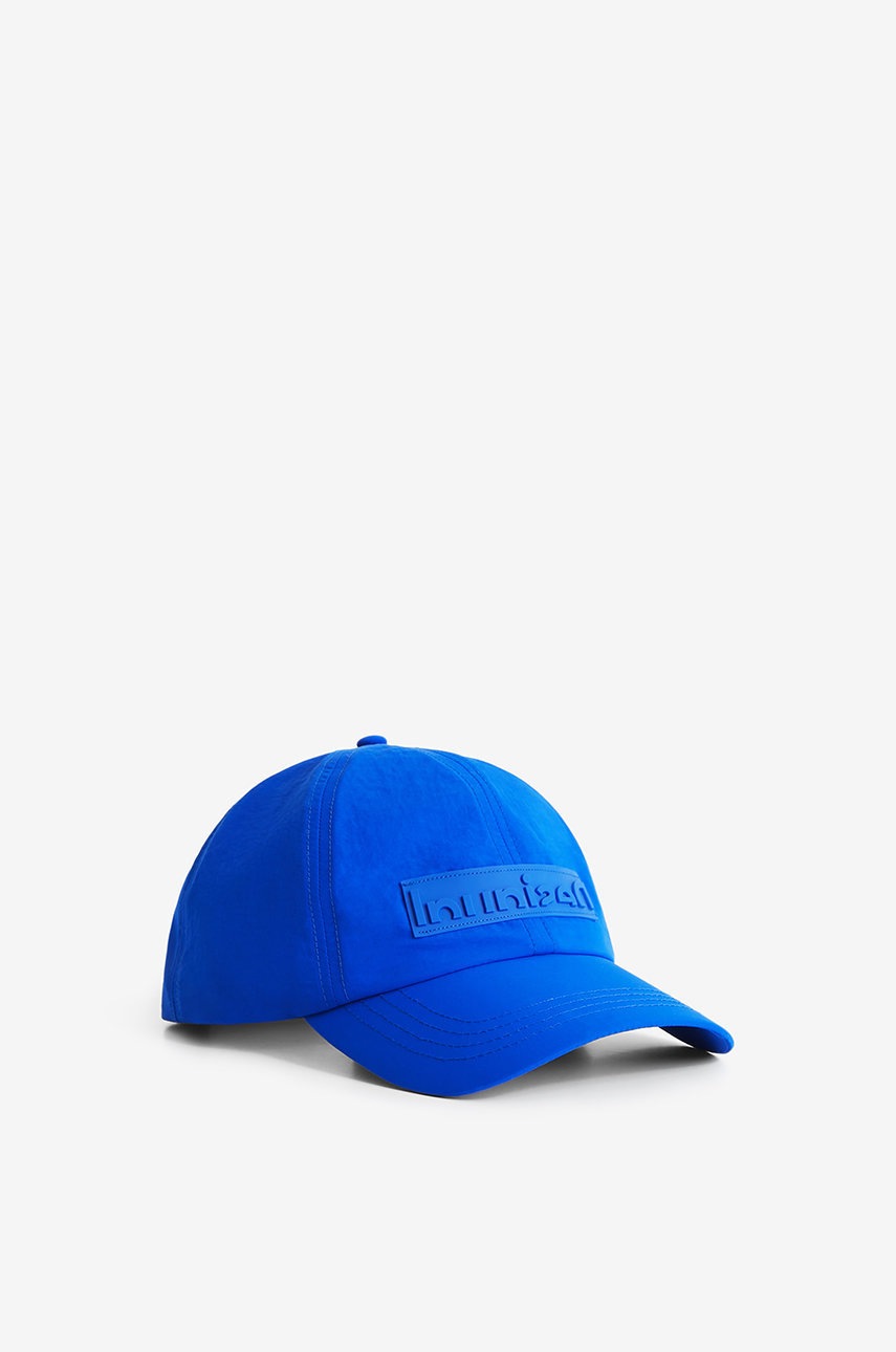 

Кепка Desigual с аппликацией