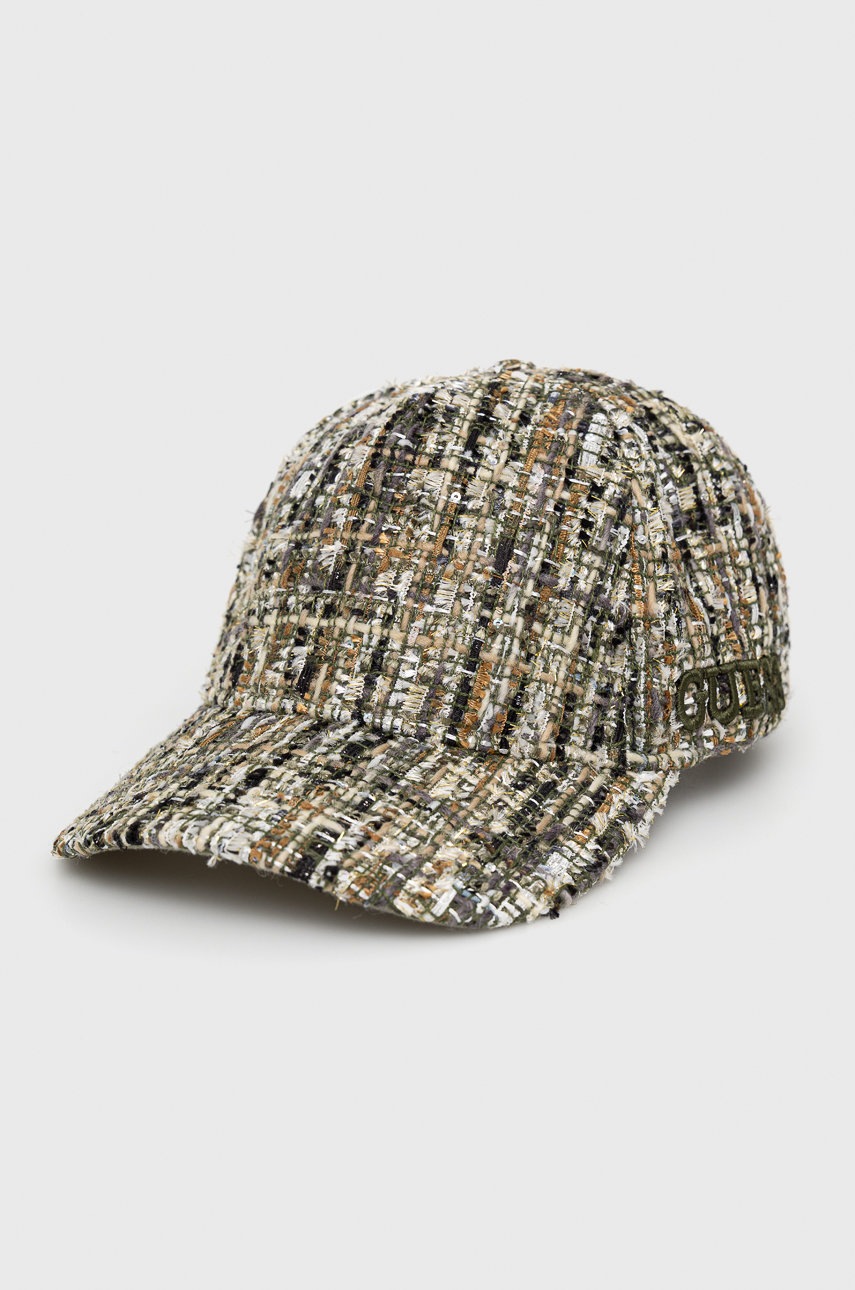 

Шапка с козирка Guess в зелено с десен, Зелен