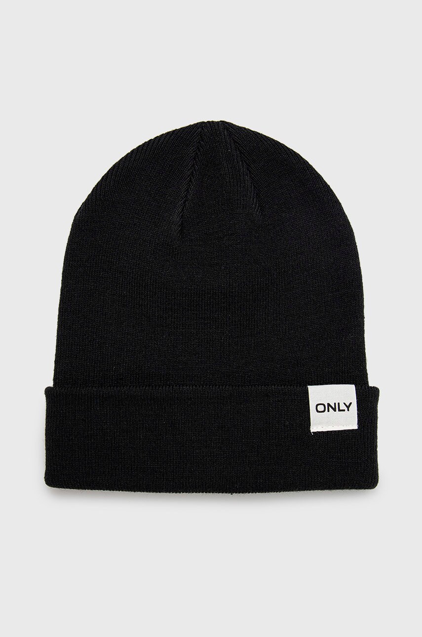 Only caciula culoarea negru,
