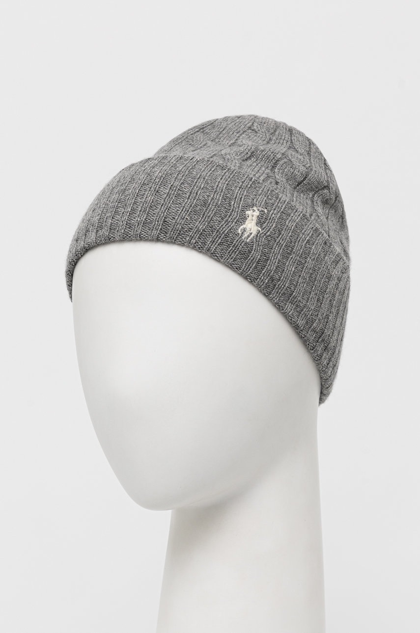 

Вълнена шапка Polo Ralph Lauren в сиво с фина плетка от вълна, Сив