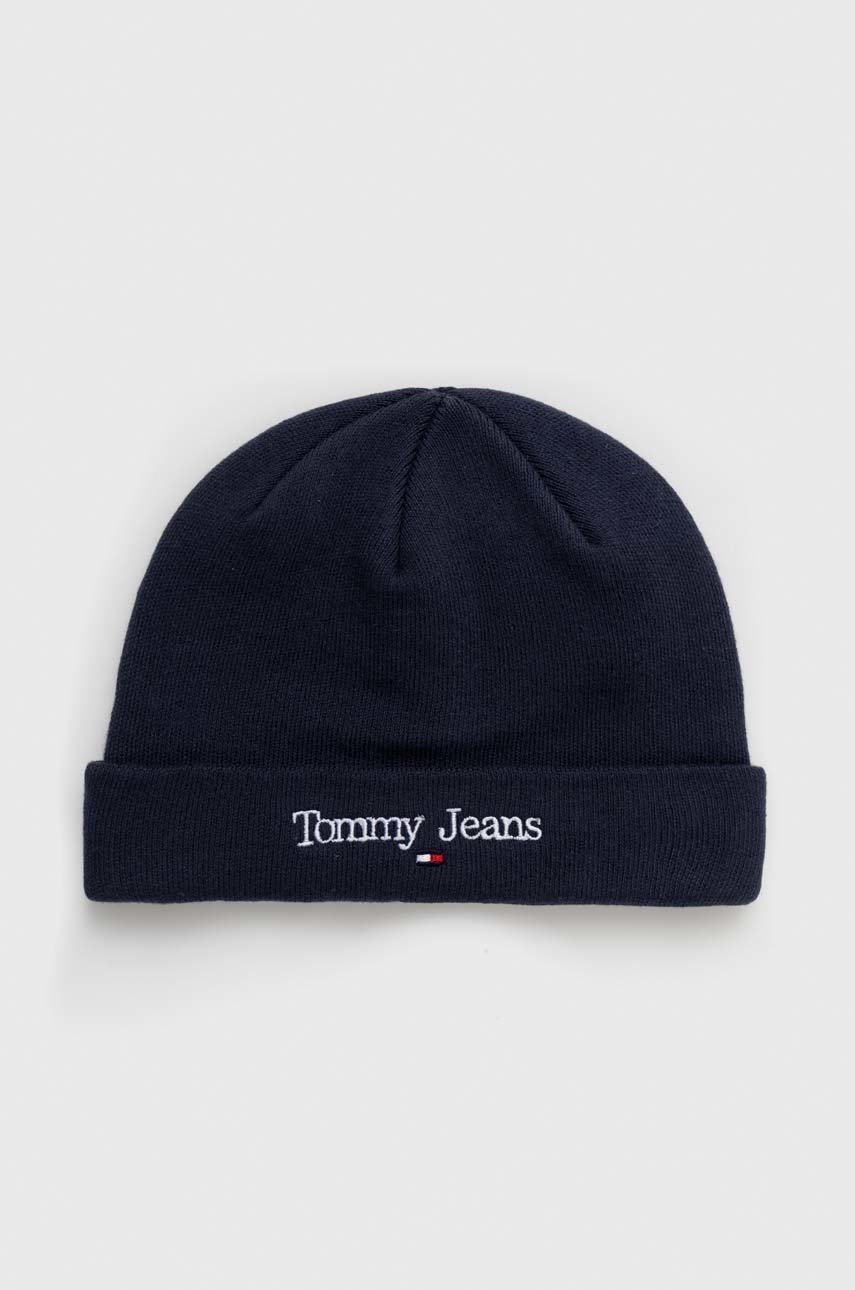

Шапка Tommy Jeans в тъмносиньо от плътен трикотаж, Тъмносин