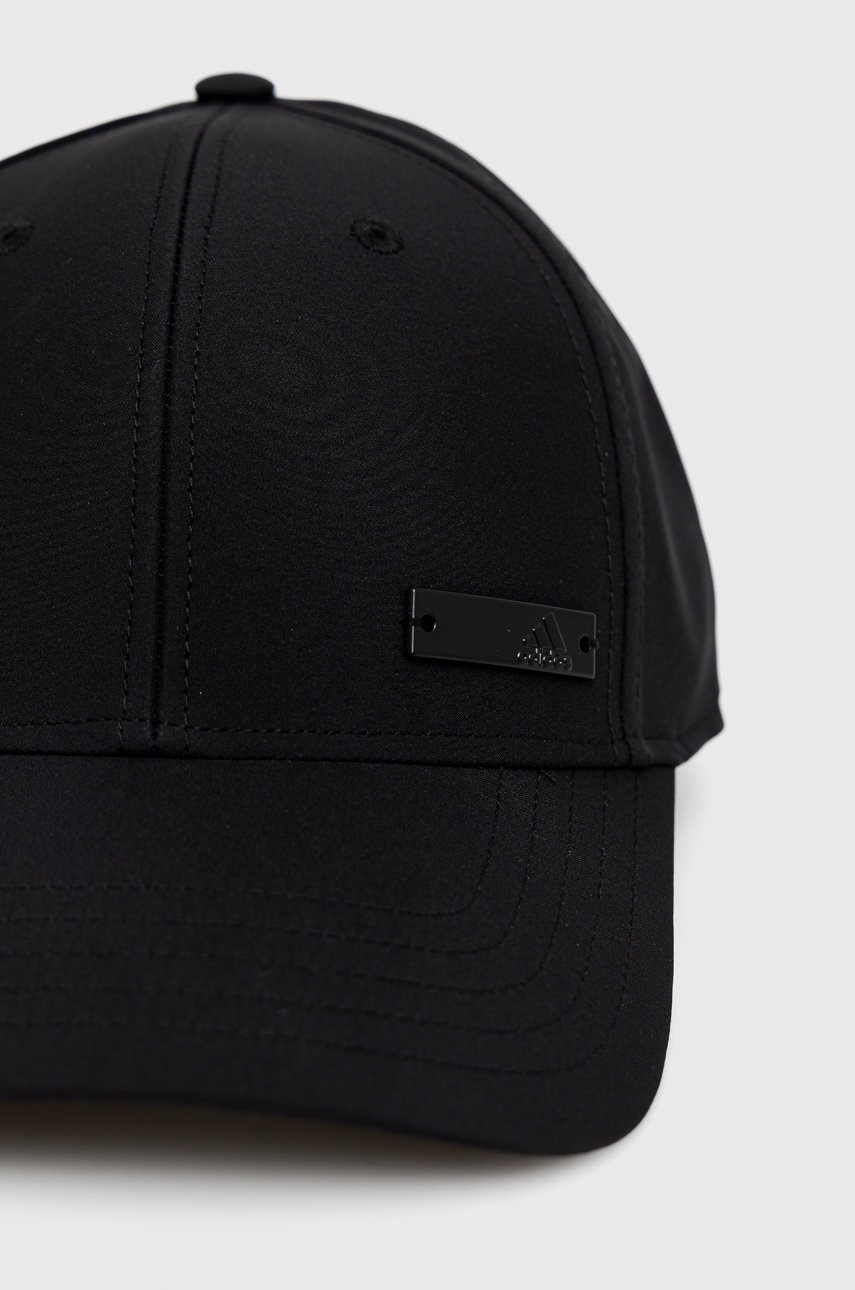 

Кепка adidas цвет чёрный однотонная