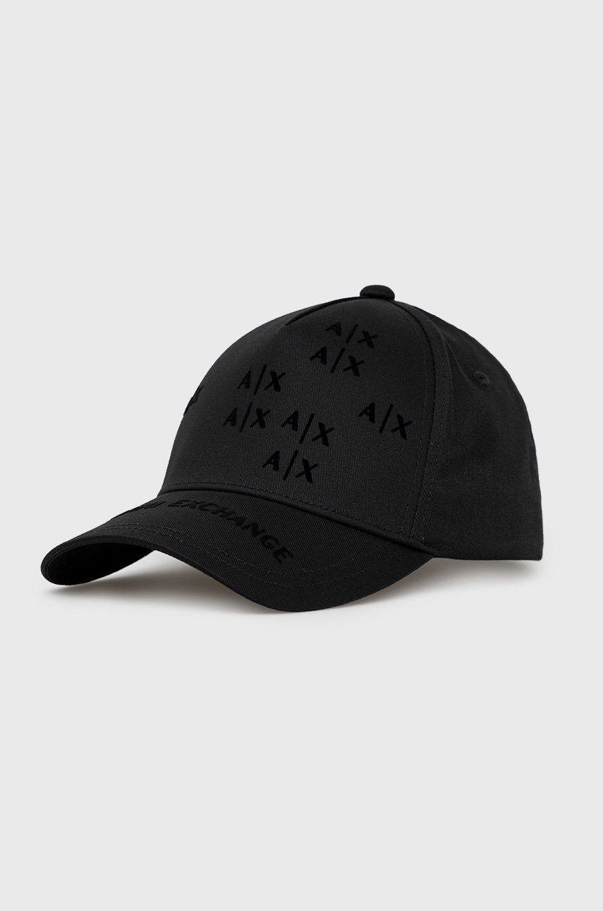 

Памучна шапка Armani Exchange в черно с принт, Черен