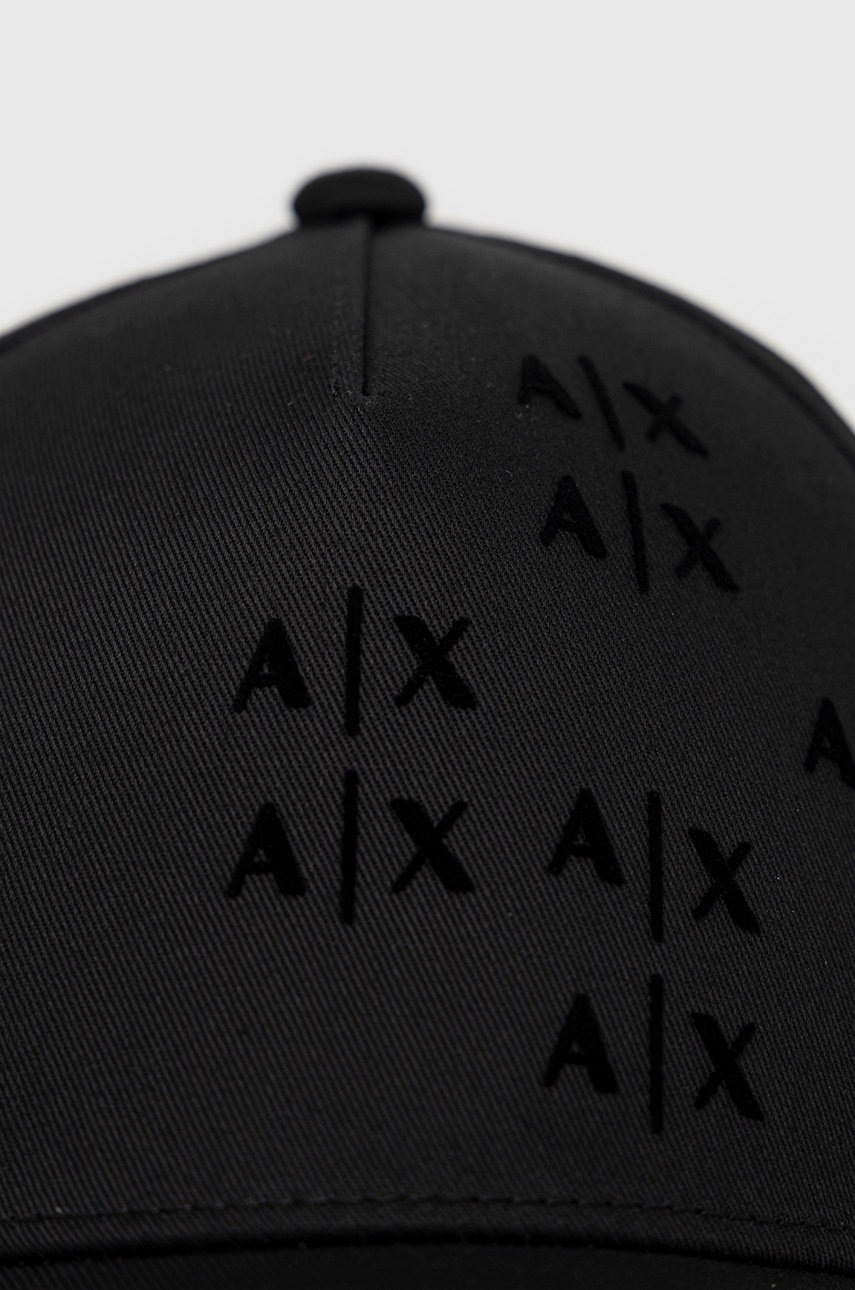 

Хлопковая кепка Armani Exchange цвет чёрный с принтом