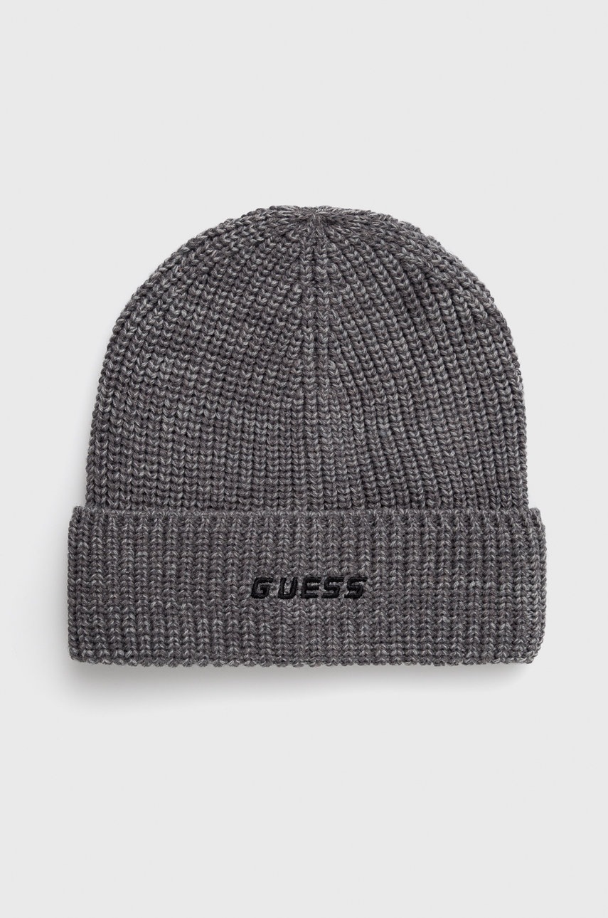 

Шапка Guess цвет серый