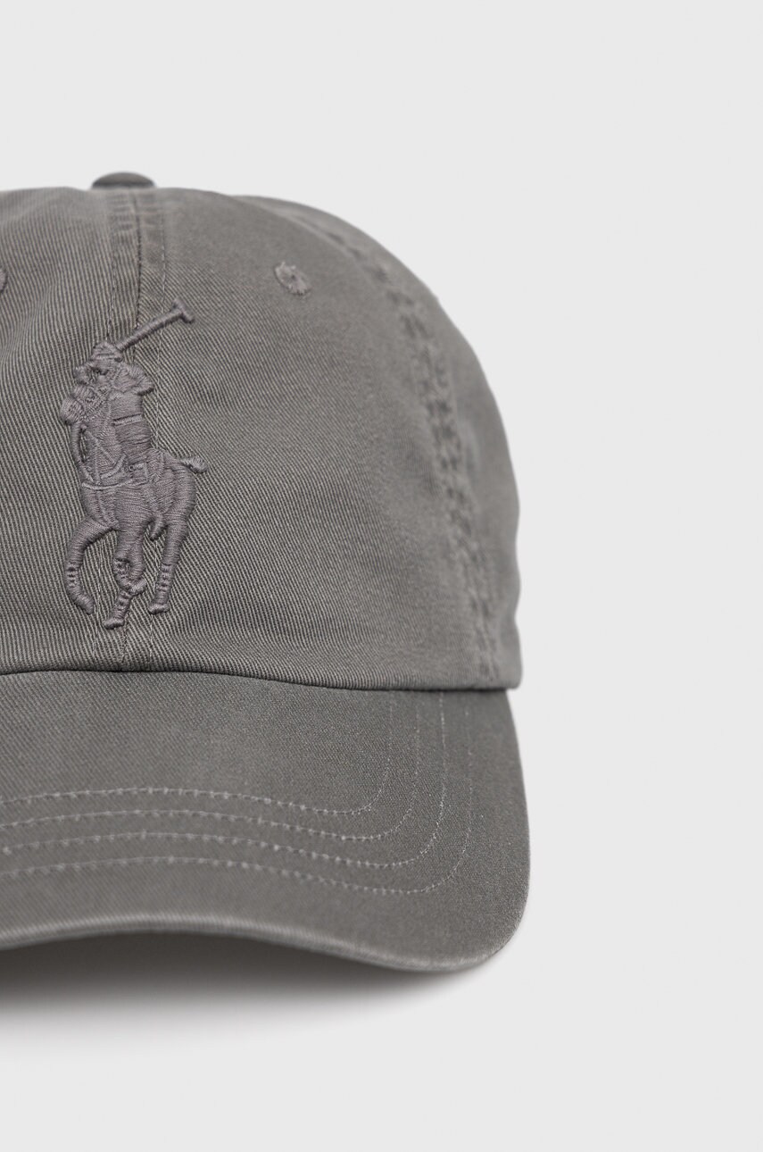 

Памучна шапка Polo Ralph Lauren в сиво с апликация, Сив