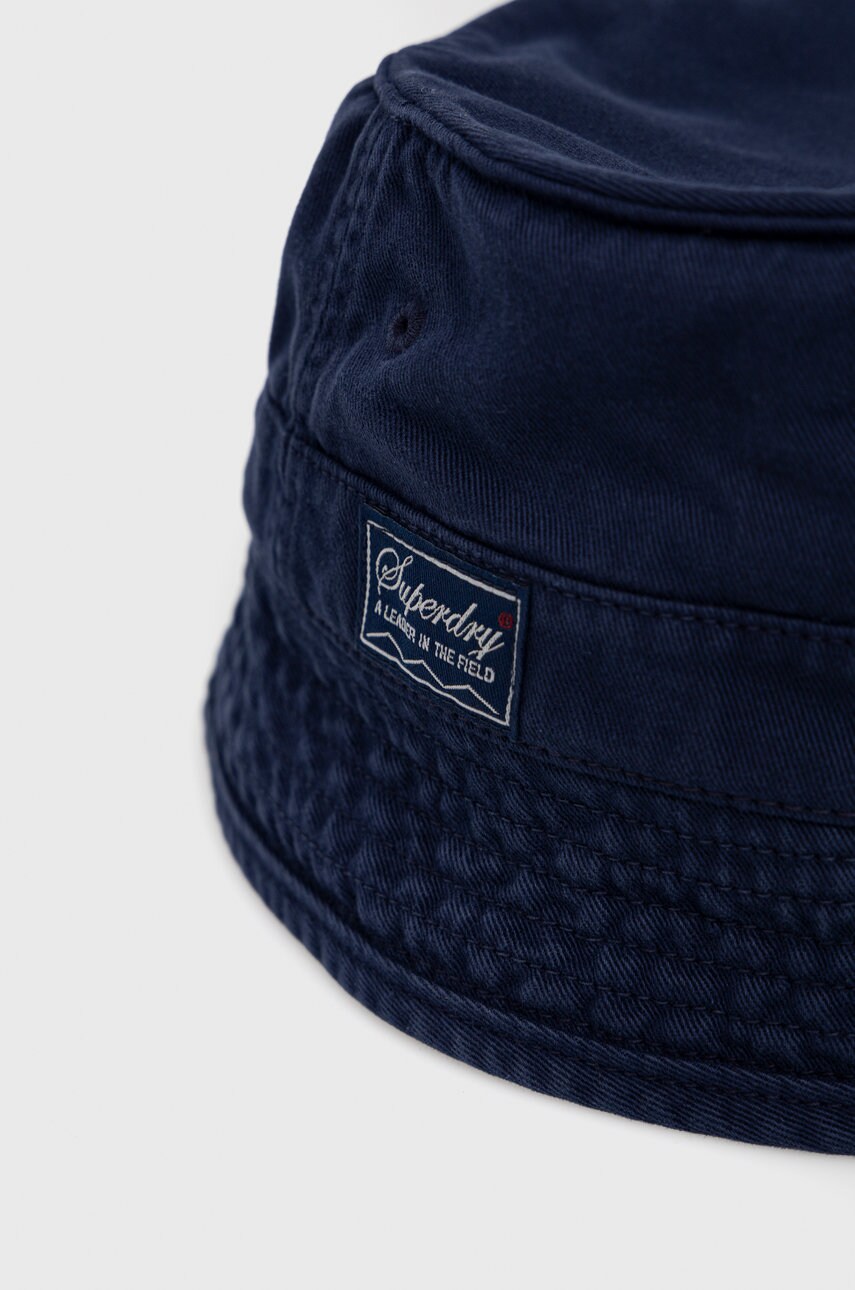 

Шляпа из хлопка Superdry цвет синий хлопковый
