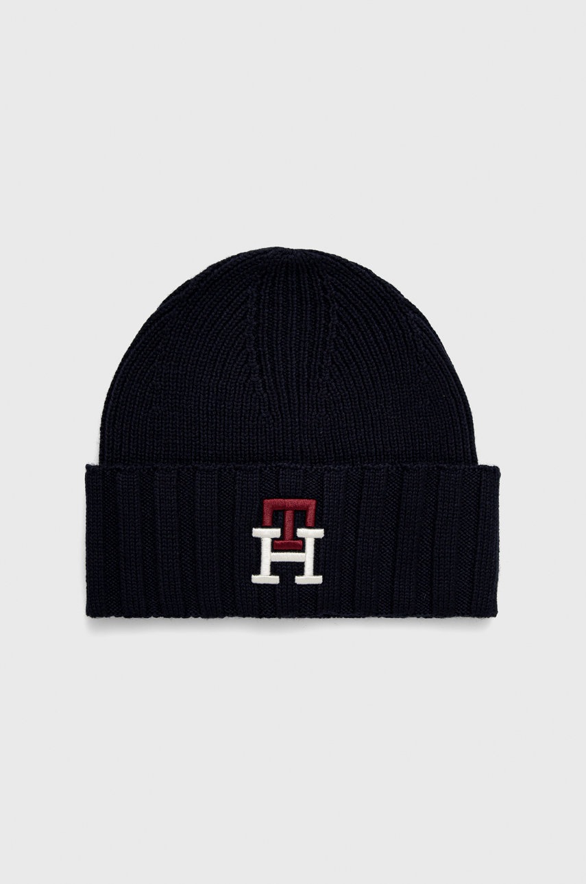 

Вълнена шапка Tommy Hilfiger в тъмносиньо с фина плетка от вълна, Тъмносин
