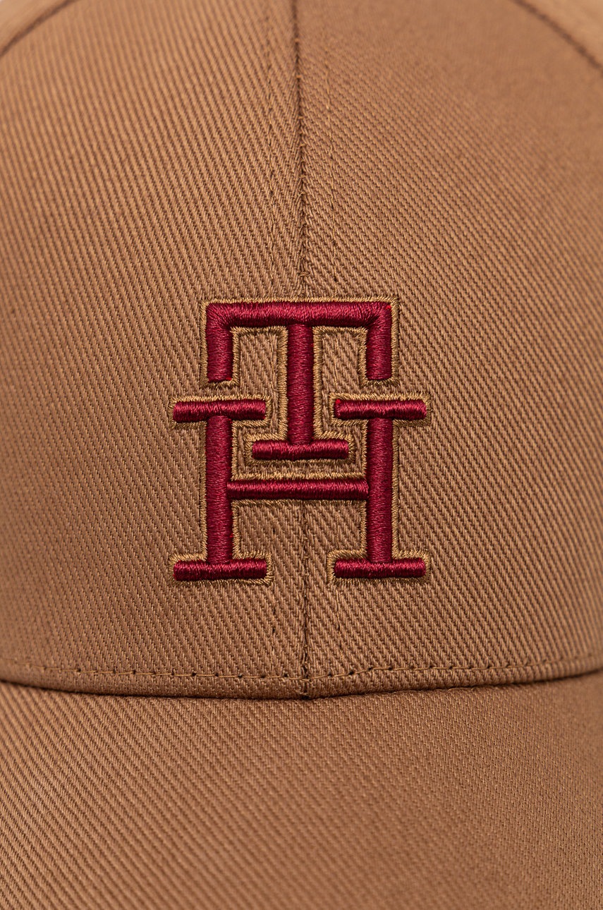 

Бавовняна кепка Tommy Hilfiger колір коричневий з аплікацією