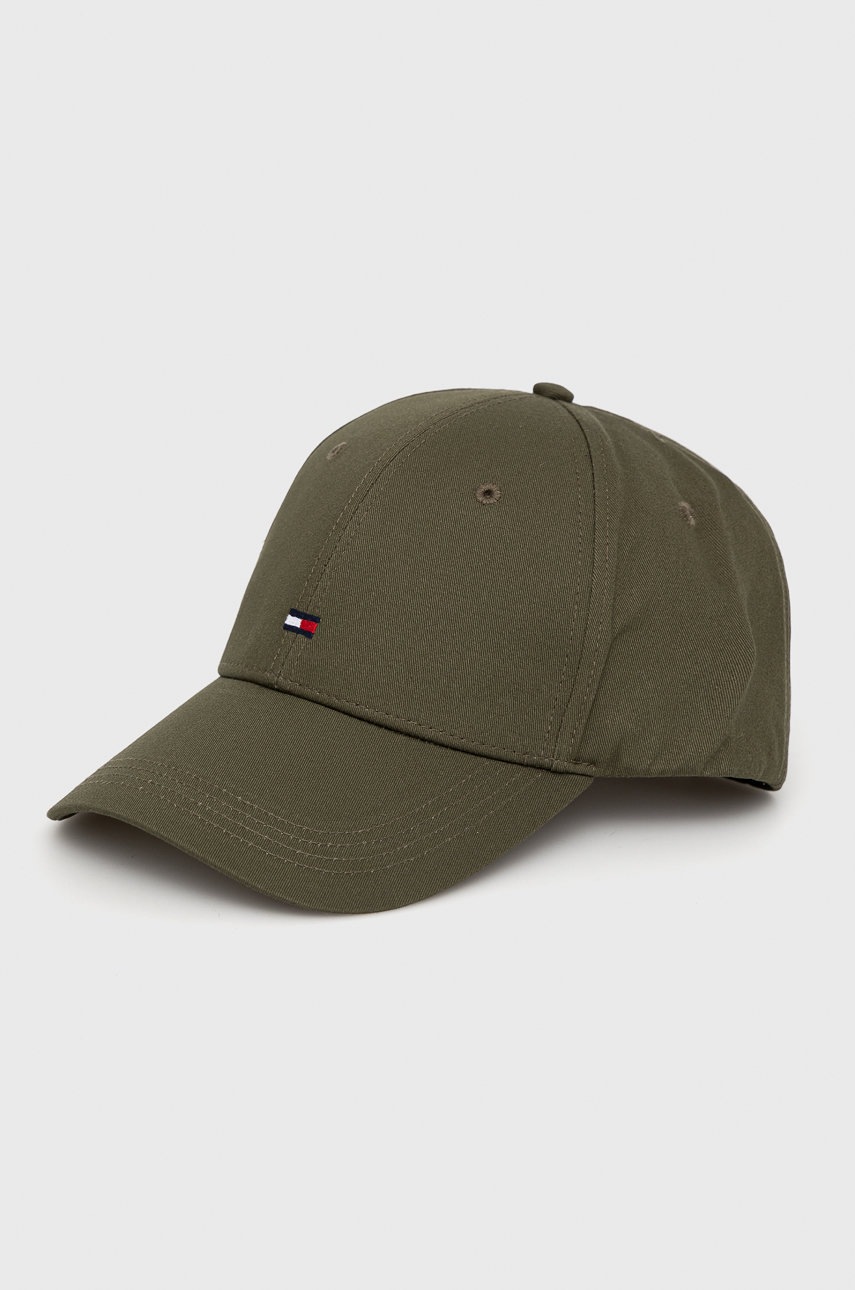 

Шапка Tommy Hilfiger в зелено с изчистен дизайн, Зелен