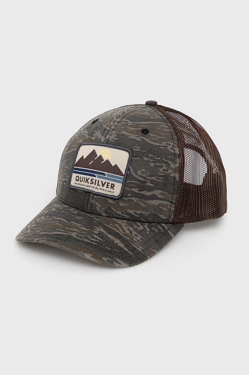 

Шапка с козирка Quiksilver в кафяво с апликация, Кафяв
