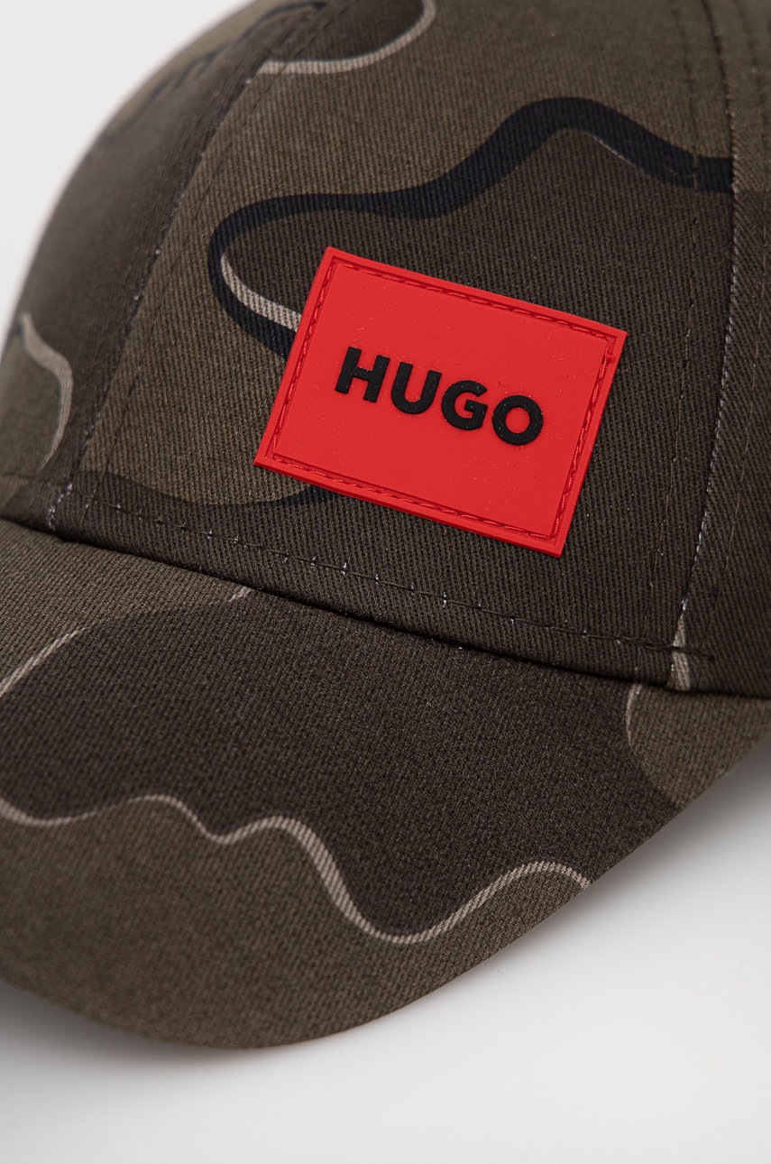 

HUGO цвет зелёный узор