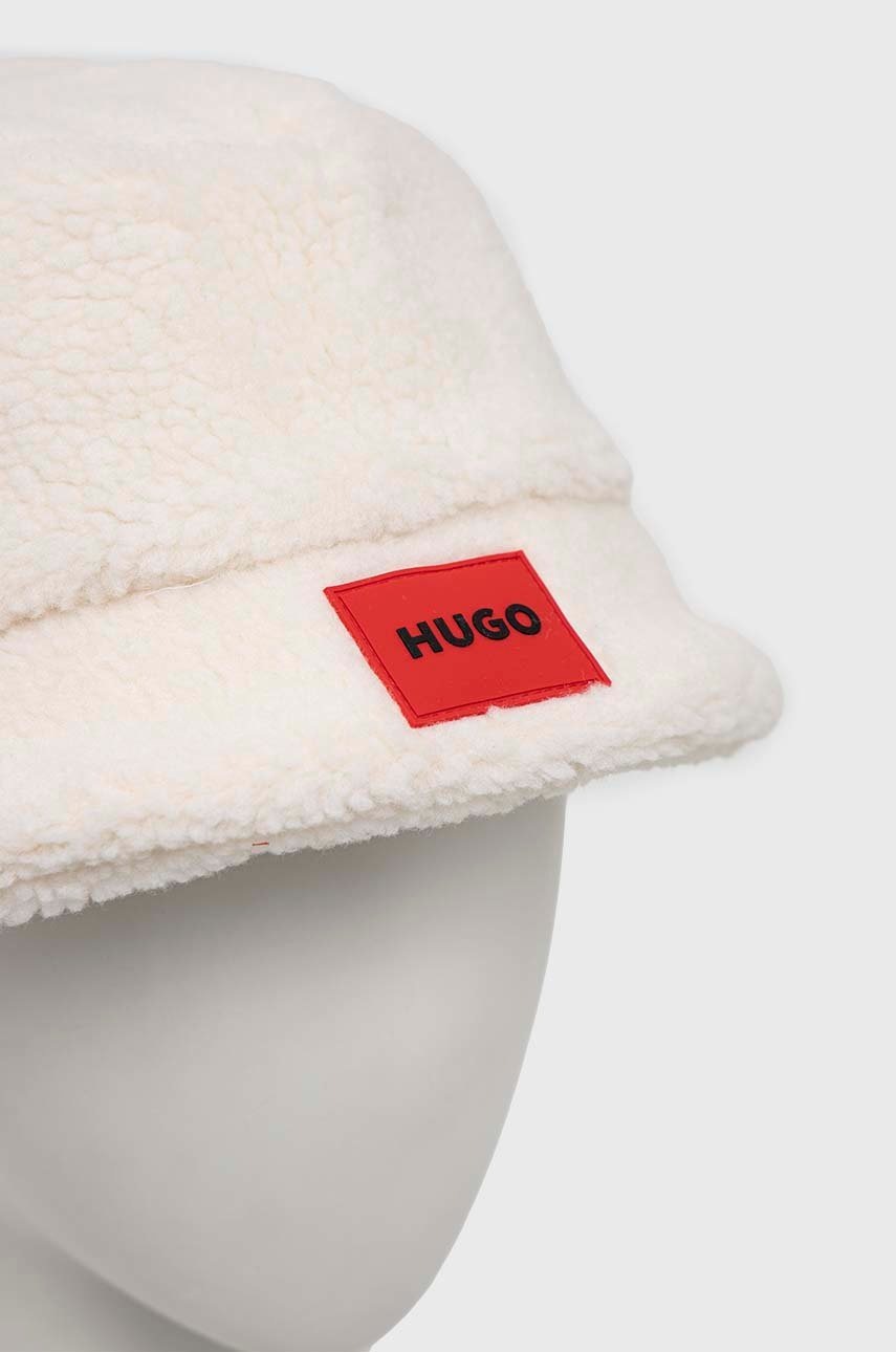 

Шляпа HUGO цвет бежевый