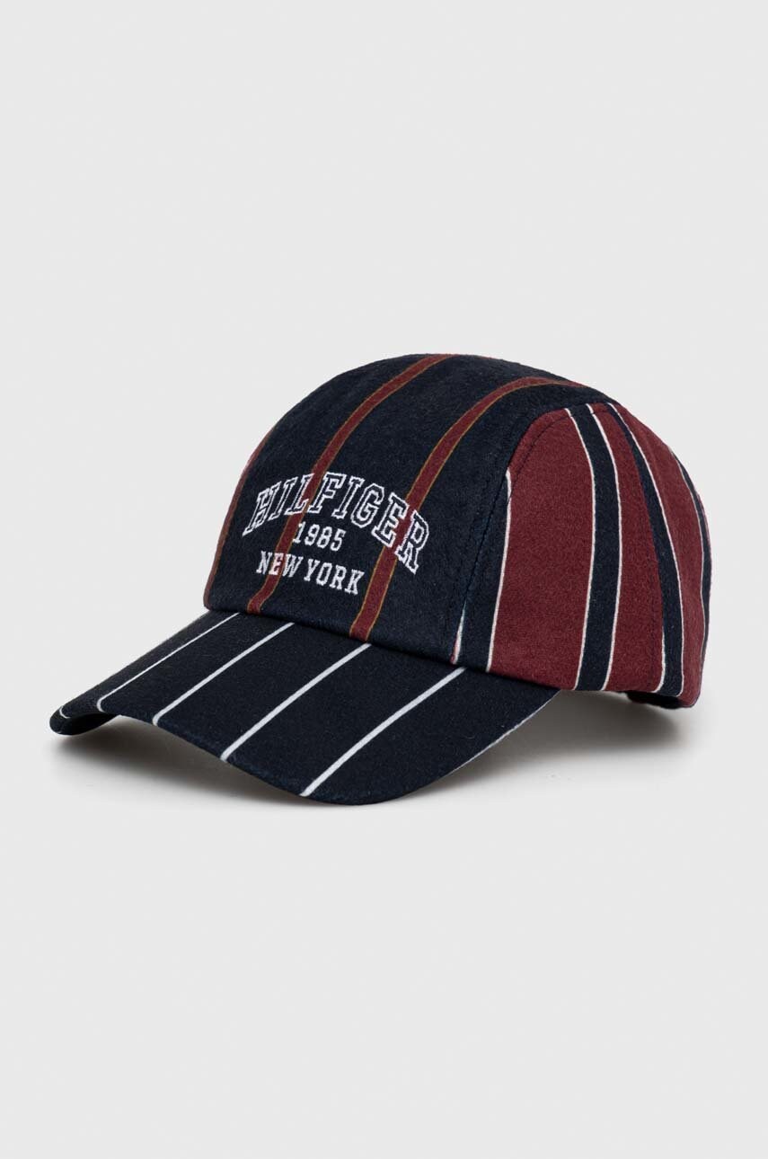

Кепка Tommy Hilfiger цвет синий узор