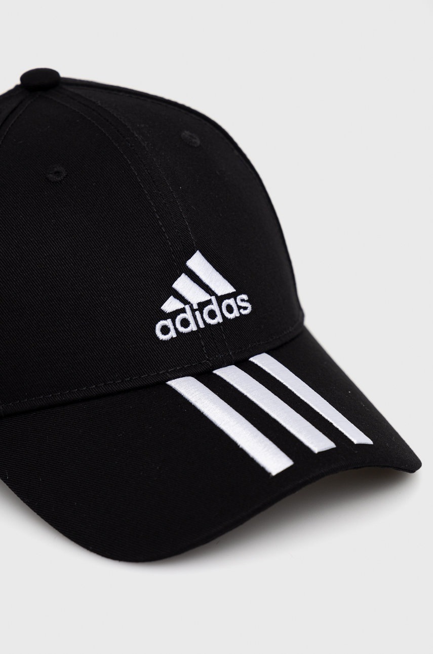 

Кепка adidas Performance DQ1073 колір чорний з аплікацією