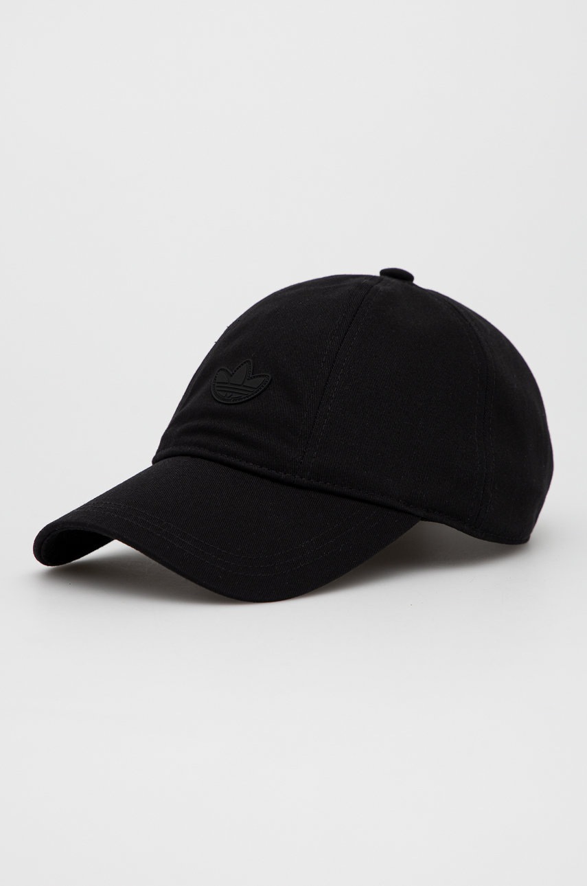 

Шапка adidas Originals в черно с изчистен дизайн, Черен