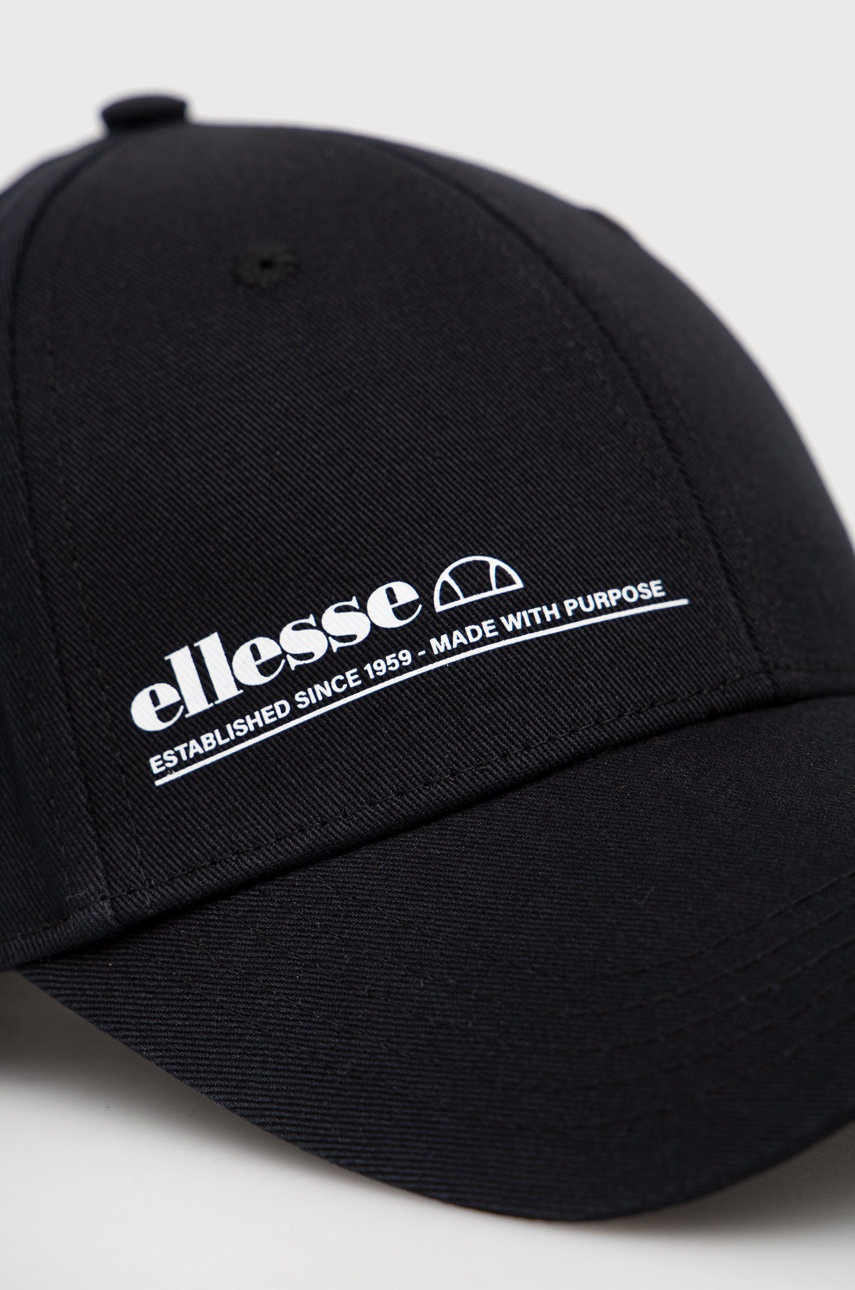 

Хлопковая кепка Ellesse цвет чёрный с принтом