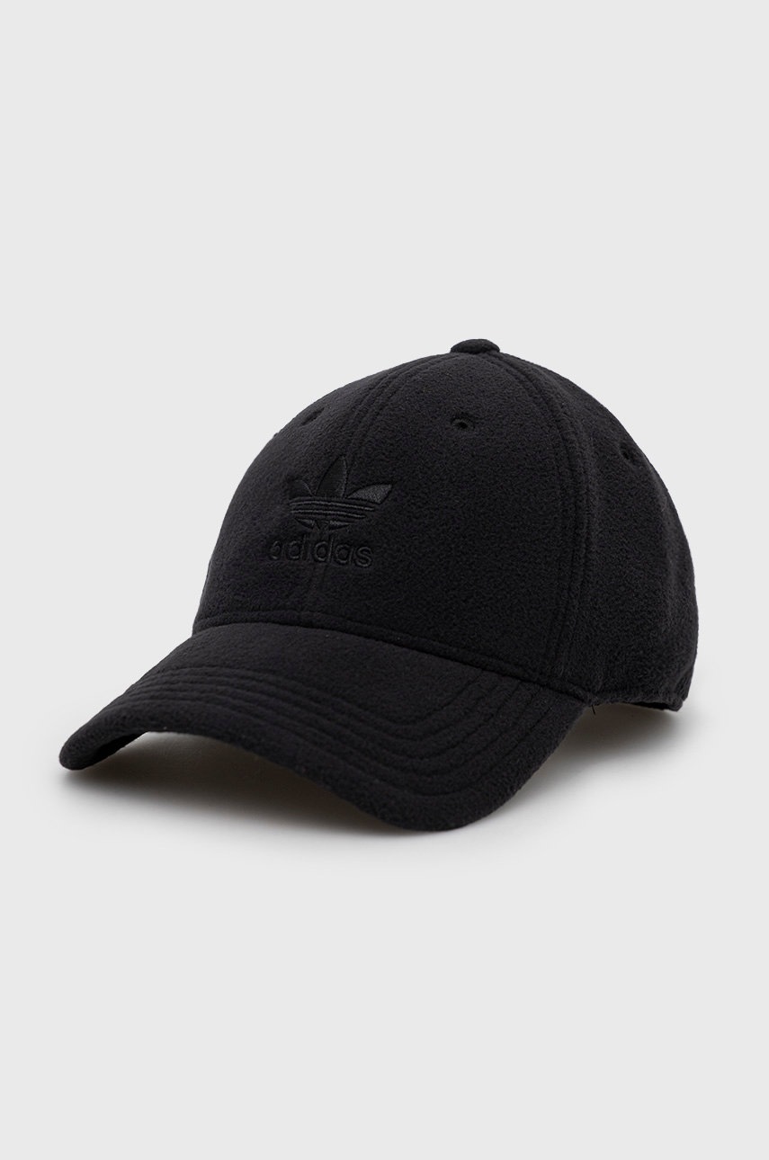 

Шапка с козирка adidas Originals в черно с изчистен дизайн, Черен