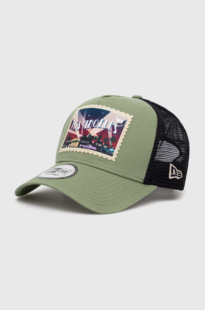 

Шапка с козирка New Era в зелено с апликация, Зелен