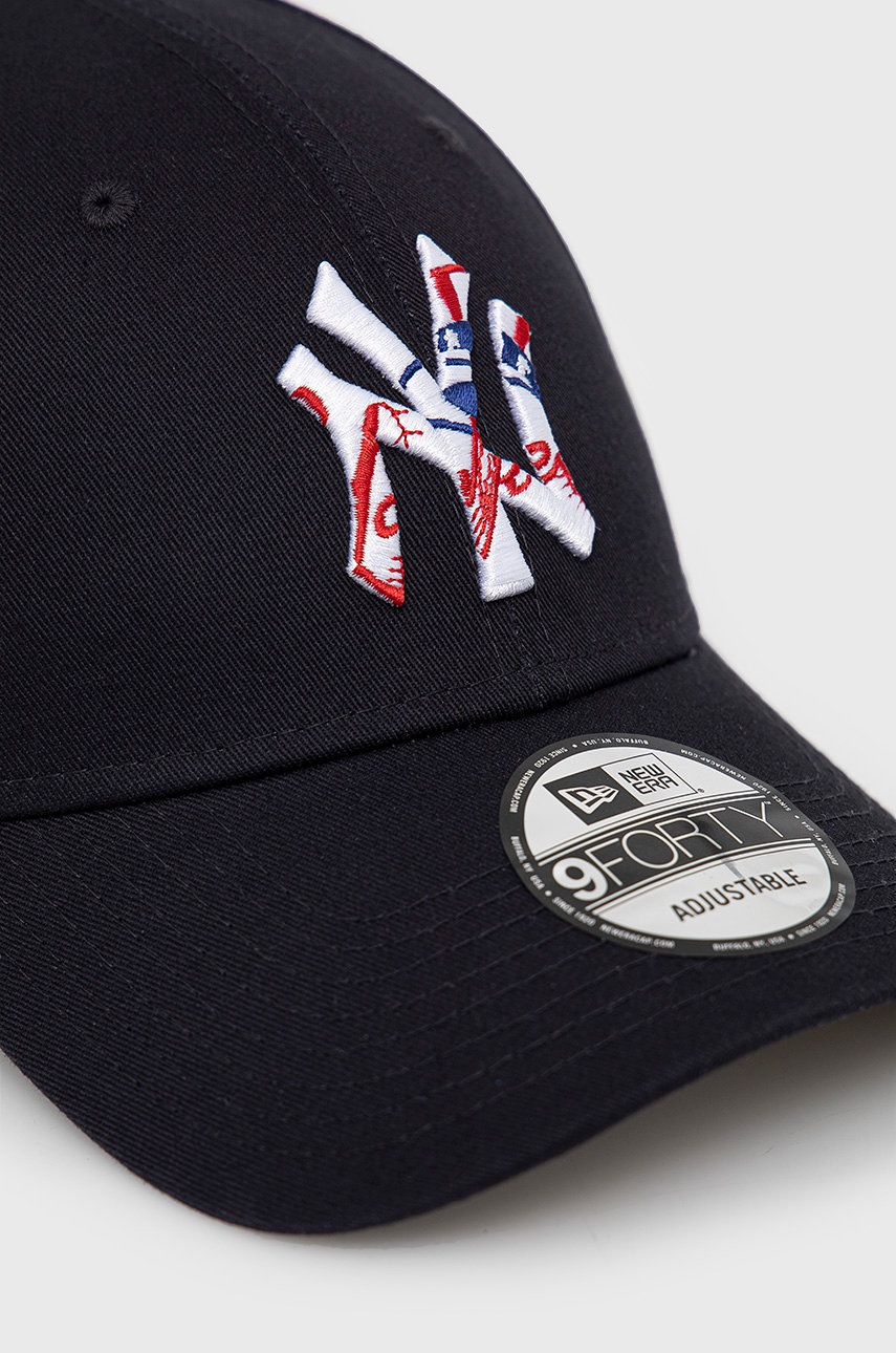 

Хлопковая кепка New Era цвет синий с аппликацией