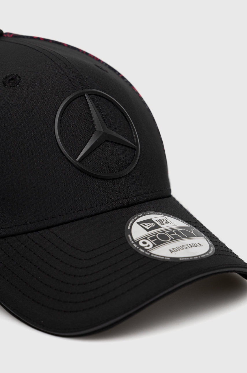 

Кепка New Era колір чорний з аплікацією