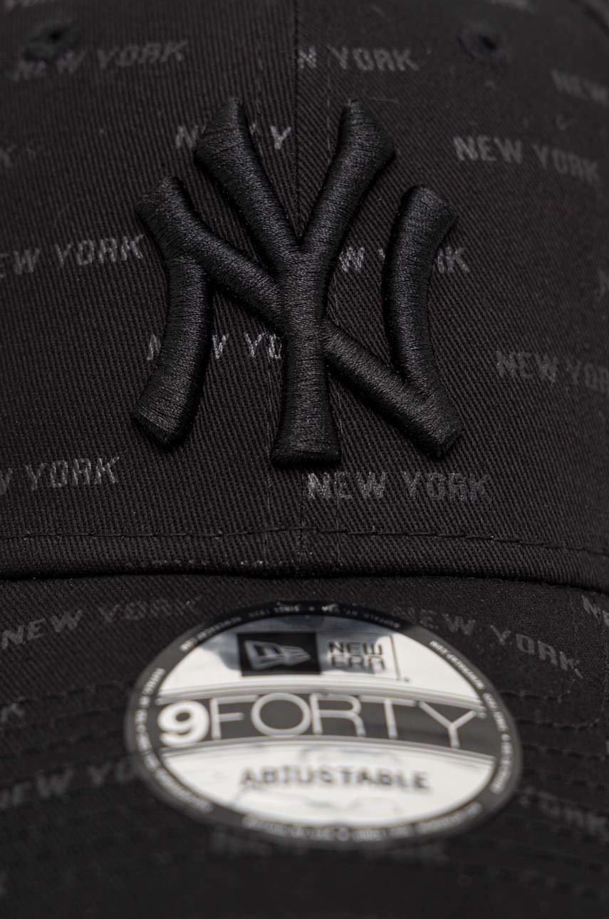 

Хлопковая кепка New Era цвет чёрный узор