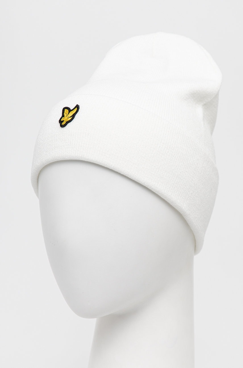 

Шапка Lyle & Scott цвет белый из тонкого трикотажа