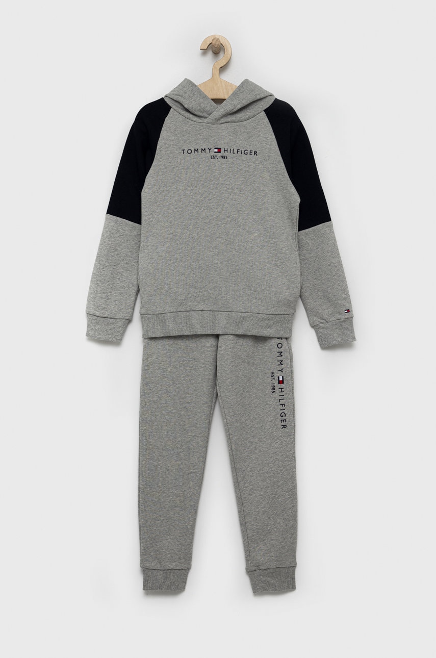 Детский хлопковый спортивный костюм Tommy Hilfiger цвет серый Детский хлопковый спортивный костюм Tommy Hilfiger цвет серый