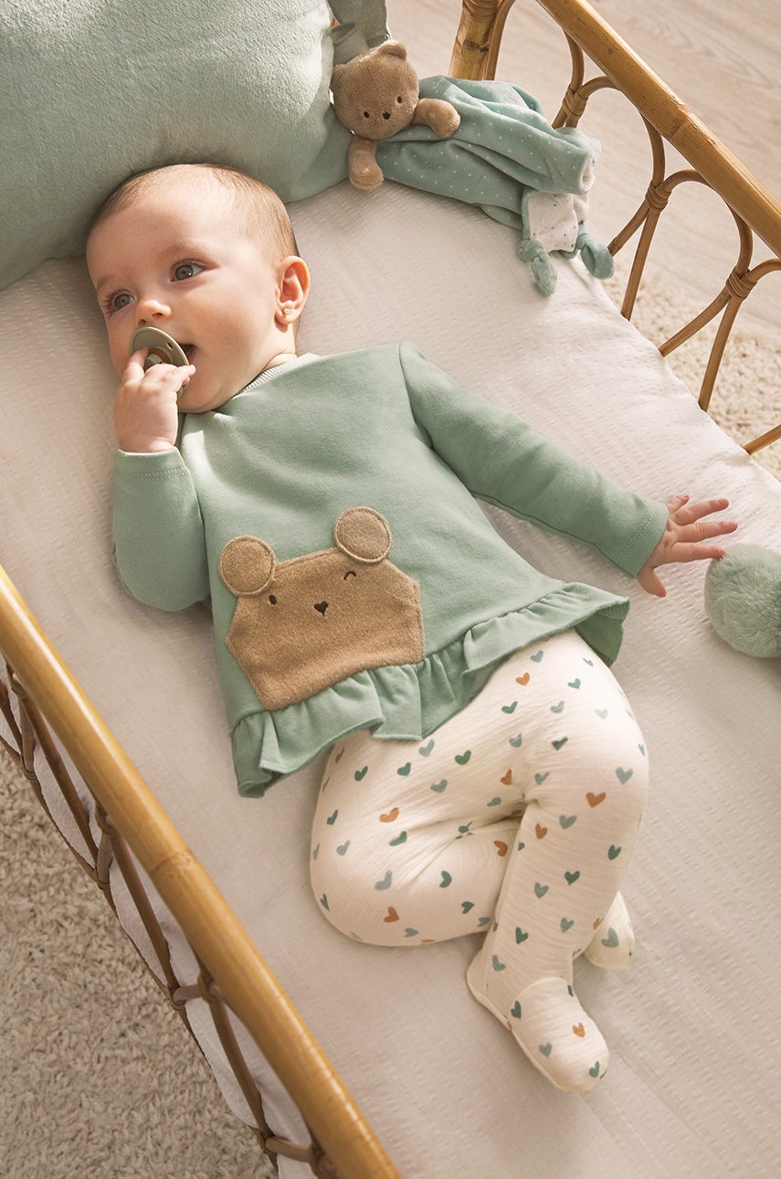 

Комплект для младенцев Mayoral Newborn цвет зелёный