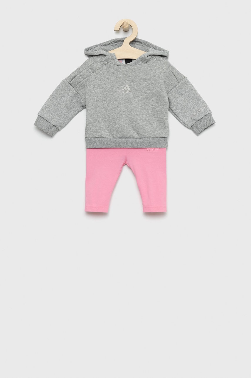 Adidas compleu bebe culoarea violet