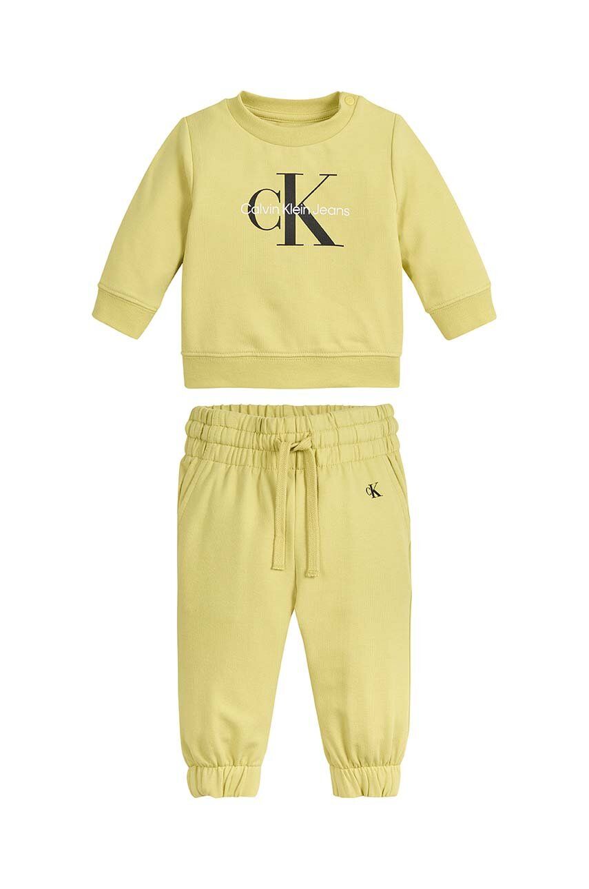 E-shop Dětská tepláková souprava Calvin Klein Jeans žlutá barva