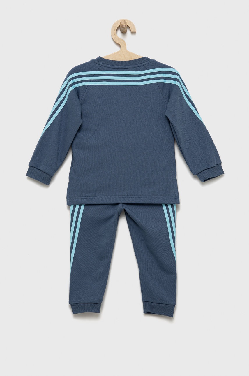 

Детский спортивный костюм adidas цвет фиолетовый