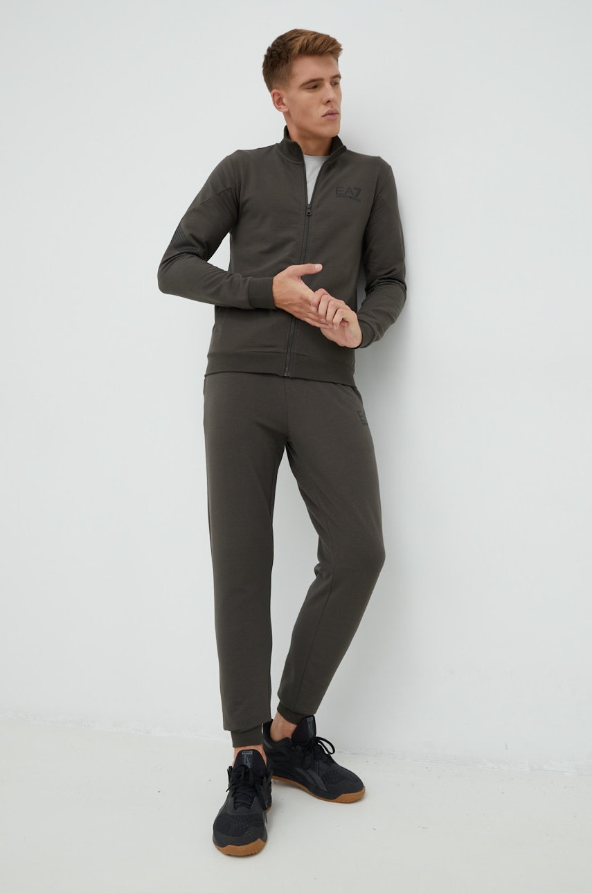 

Анцуг EA7 Emporio Armani мъжки в черно, Зелен