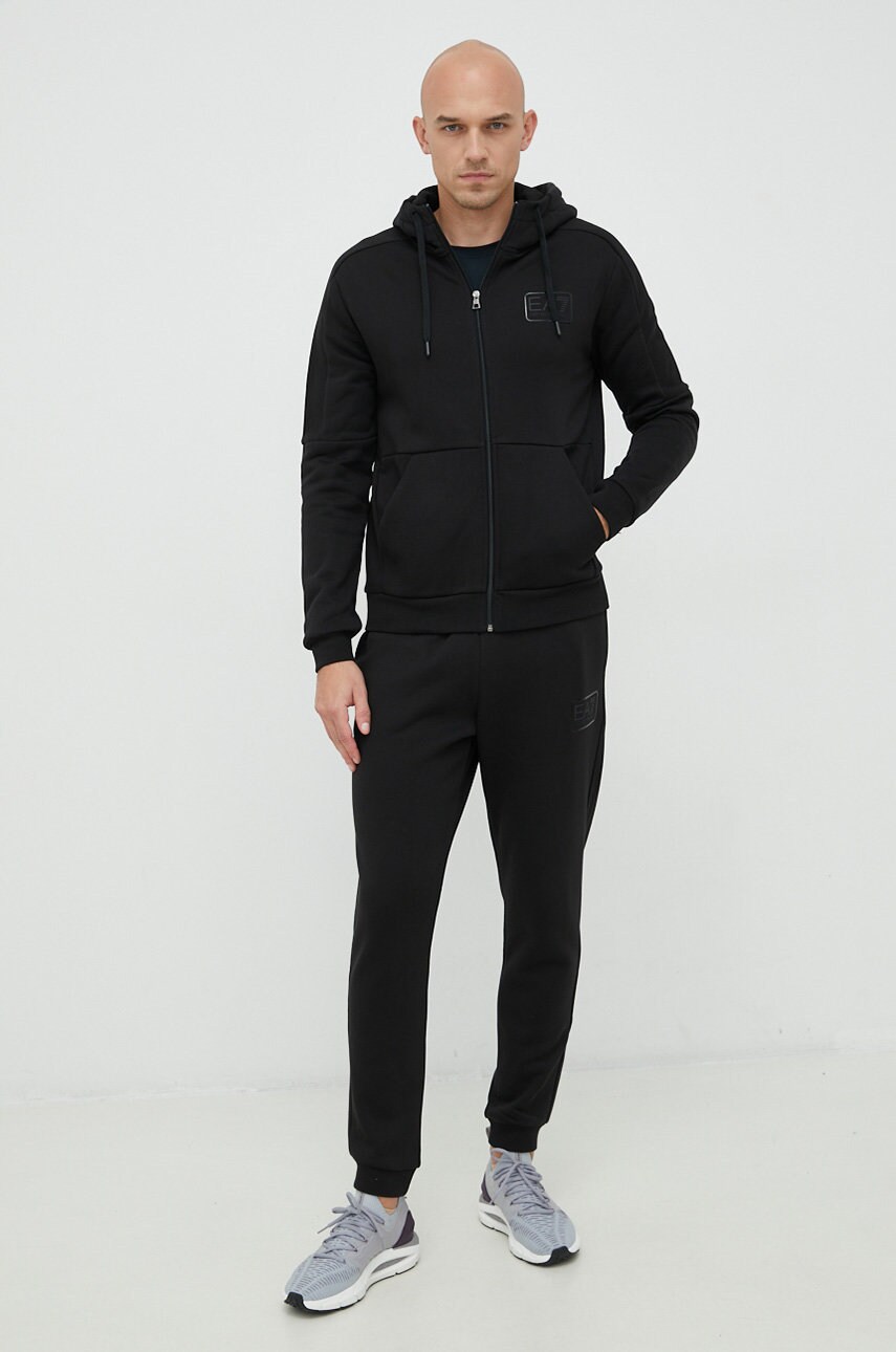 

Анцуг EA7 Emporio Armani мъжки в тъмносиньо, Черен