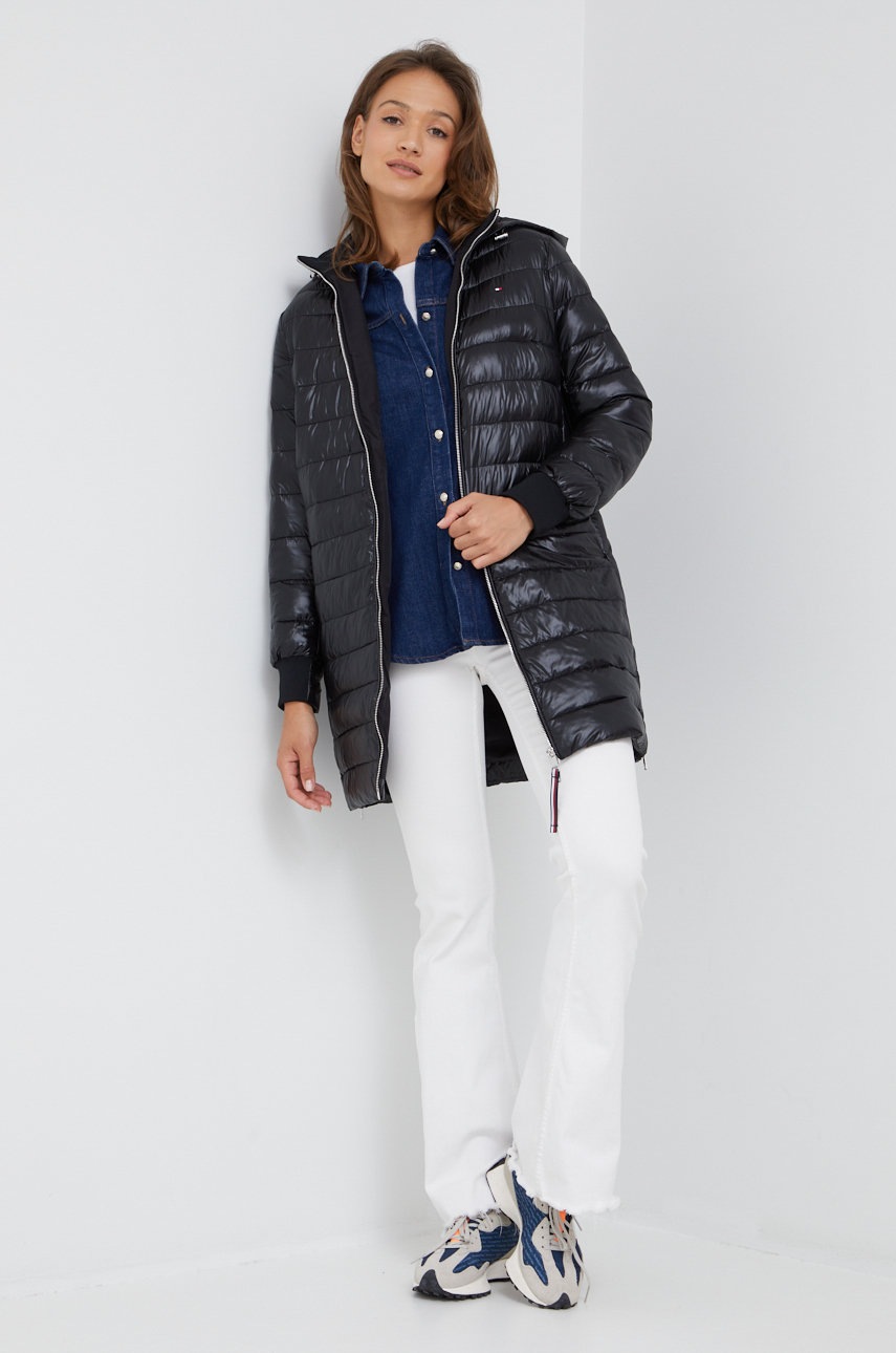 

Джинсовая рубашка Tommy Hilfiger женская цвет синий regular классический воротник
