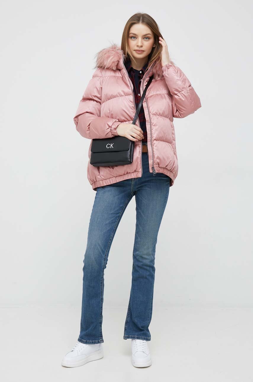 

Рубашка Pepe Jeans Olivia женская цвет красный regular классический воротник