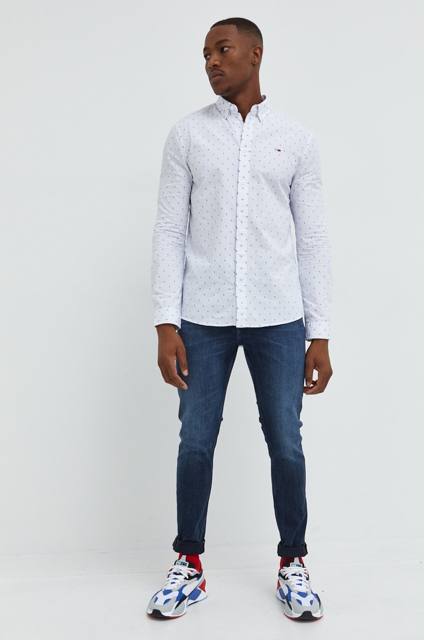 

Бавовняна сорочка Tommy Jeans чоловіча колір білий regular комір button-down