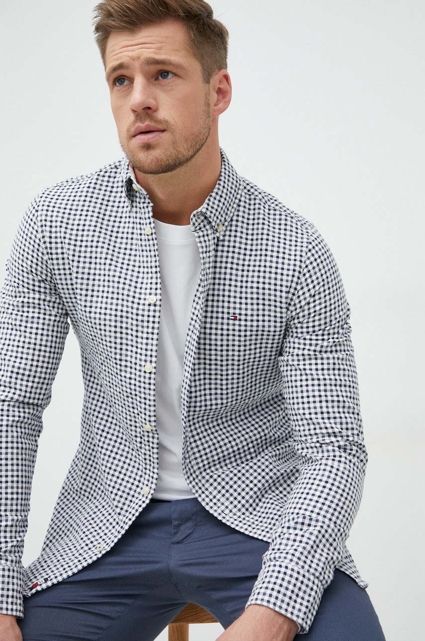 bavlnene-tricko-tommy-hilfiger-tmavomodra-barva-slim-s-limeckem-button-down