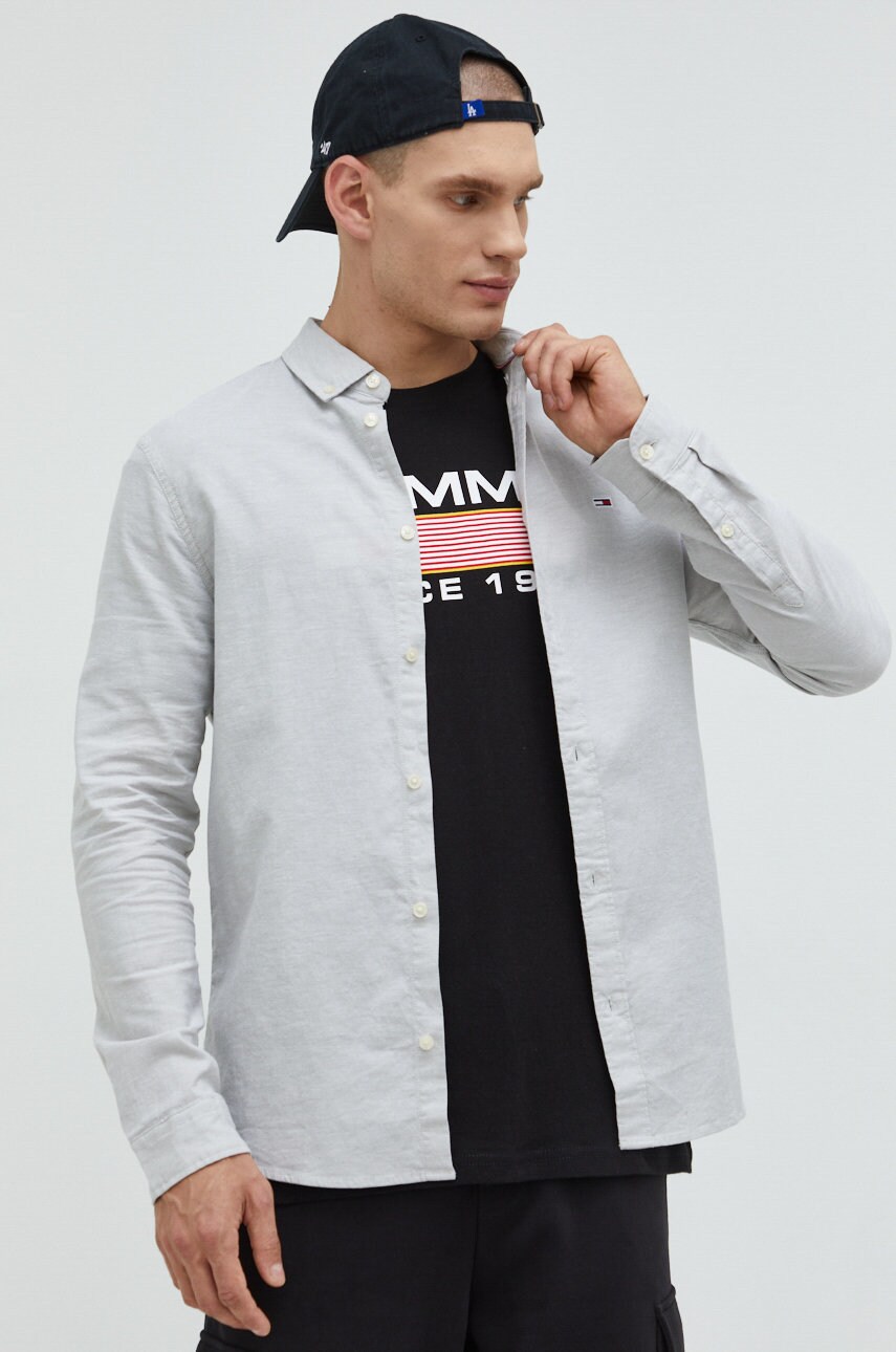 Tommy jeans camasa barbati, culoarea bej, cu guler button-down, slim