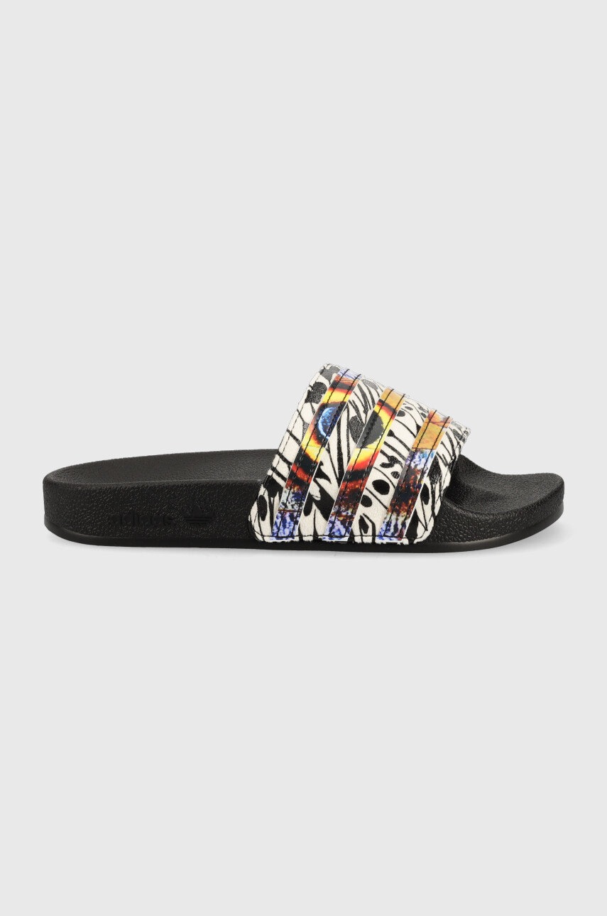 

Чехли adidas Originals в черно, Черен