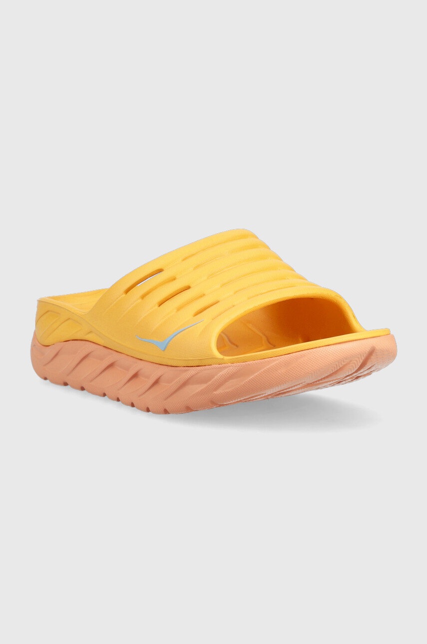 

Шльопанці Hoka Ora Recovery колір помаранчевий