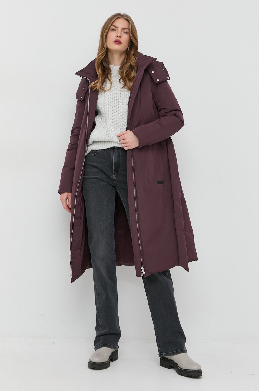 

Куртка Trussardi женская цвет бордовый зимняя oversize
