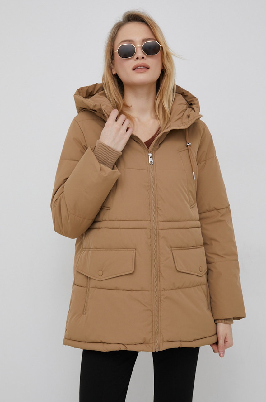 

Яке Vero Moda в бежово със зимна изолация, Бежов