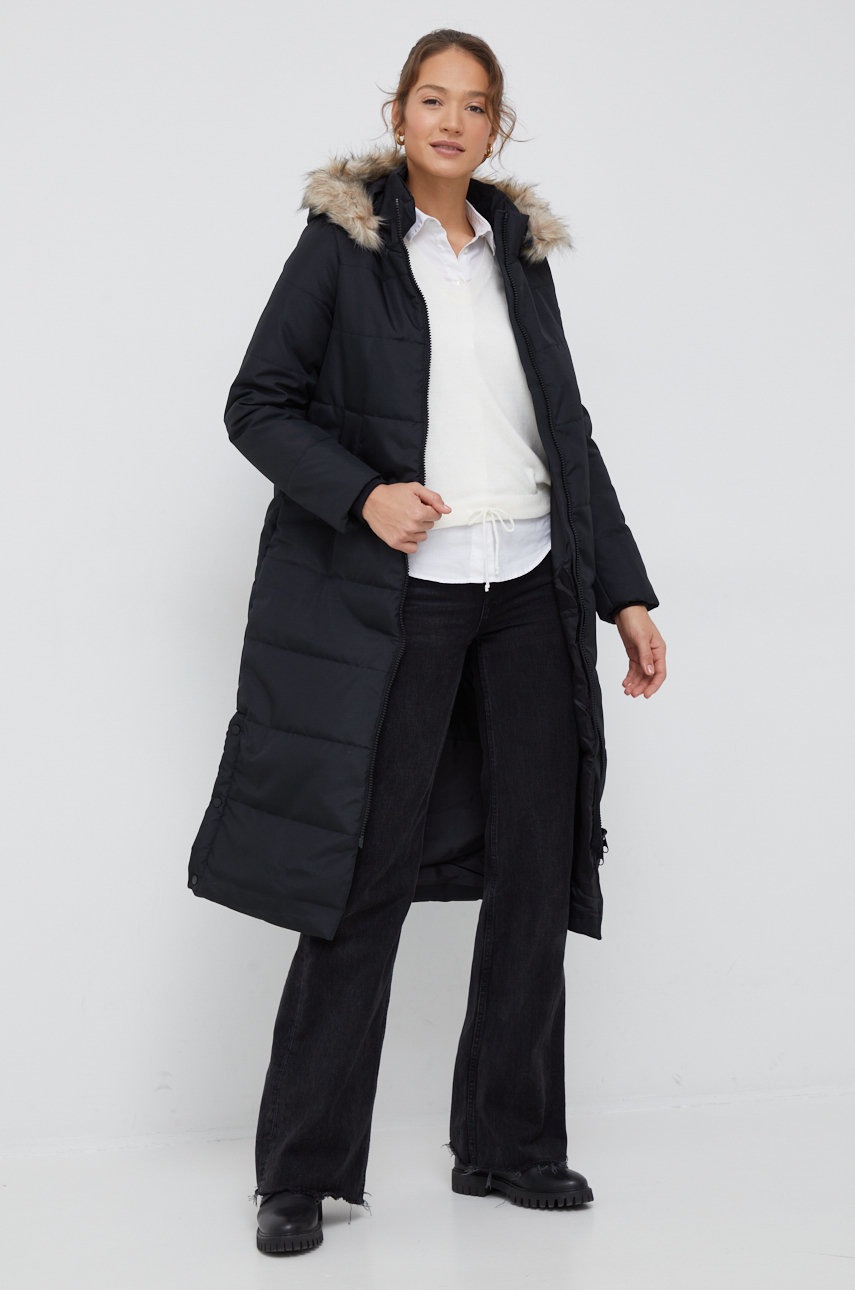 

Яке Vero Moda в черно със зимна изолация, Черен