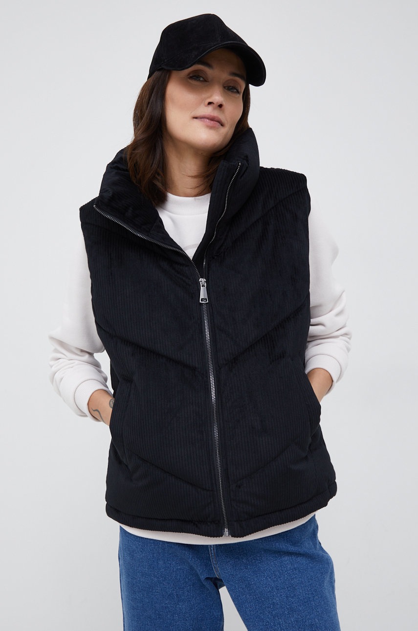 

Безрукавка Vero Moda женский цвет чёрный зимний