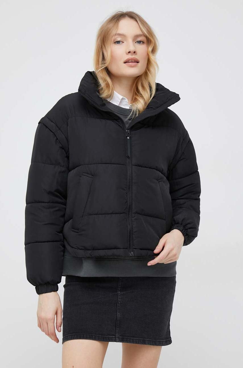 

Куртка Vero Moda жіноча колір чорний перехідна